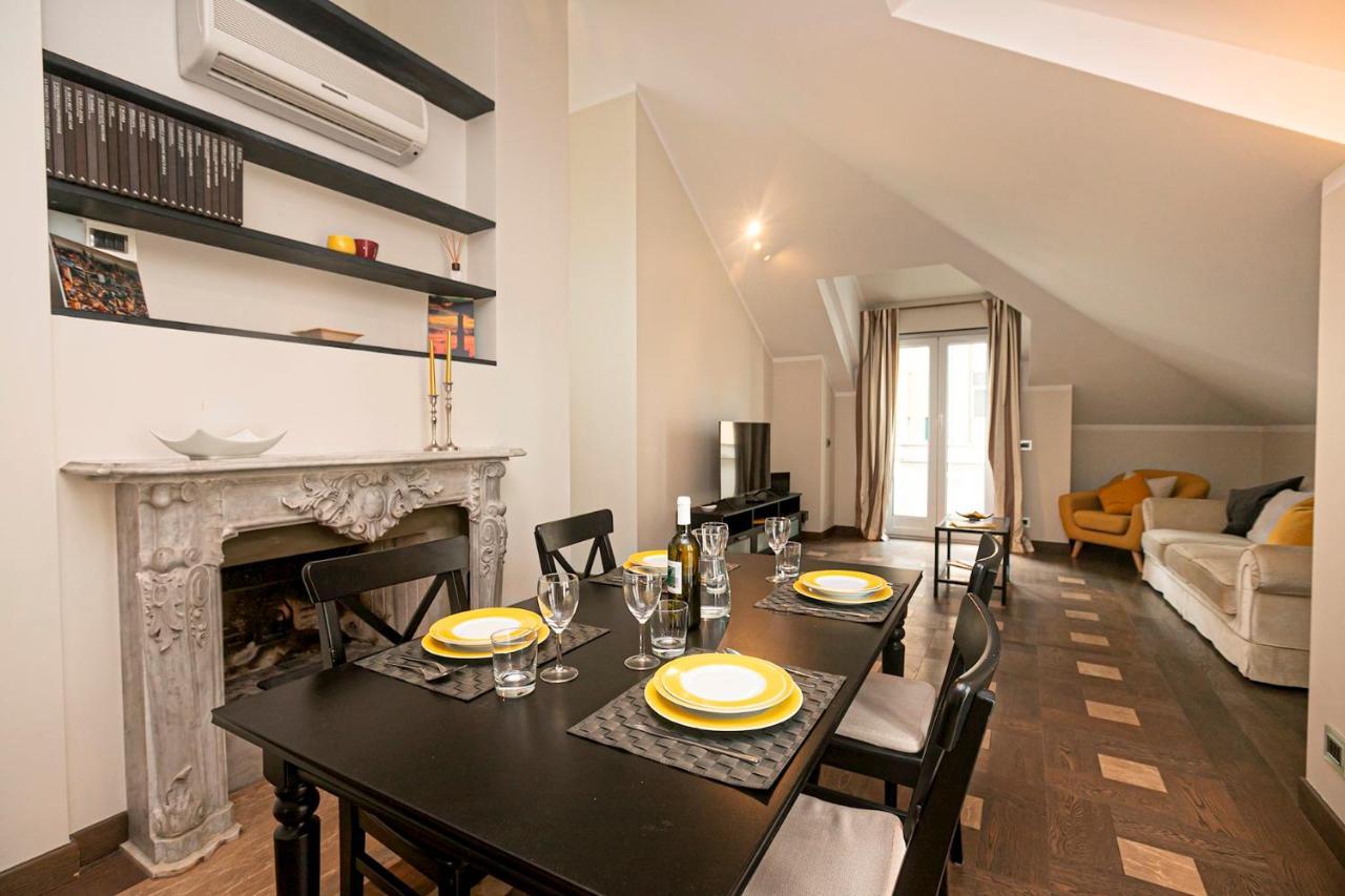 Real Italian Estate - Penthouse Genova