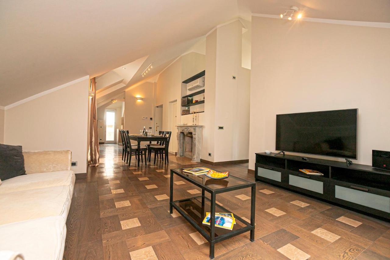 Real Italian Estate - Penthouse Appartamento *
